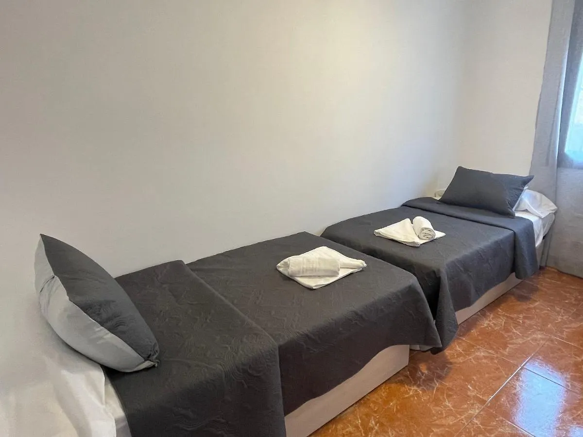 Beach Apartment Artigas Μπαδαλόνα