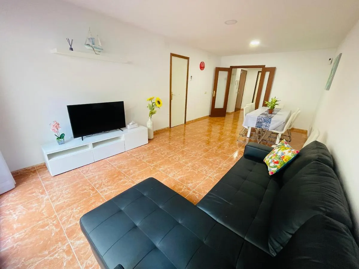 Beach Apartment Artigas Badalona Spagna