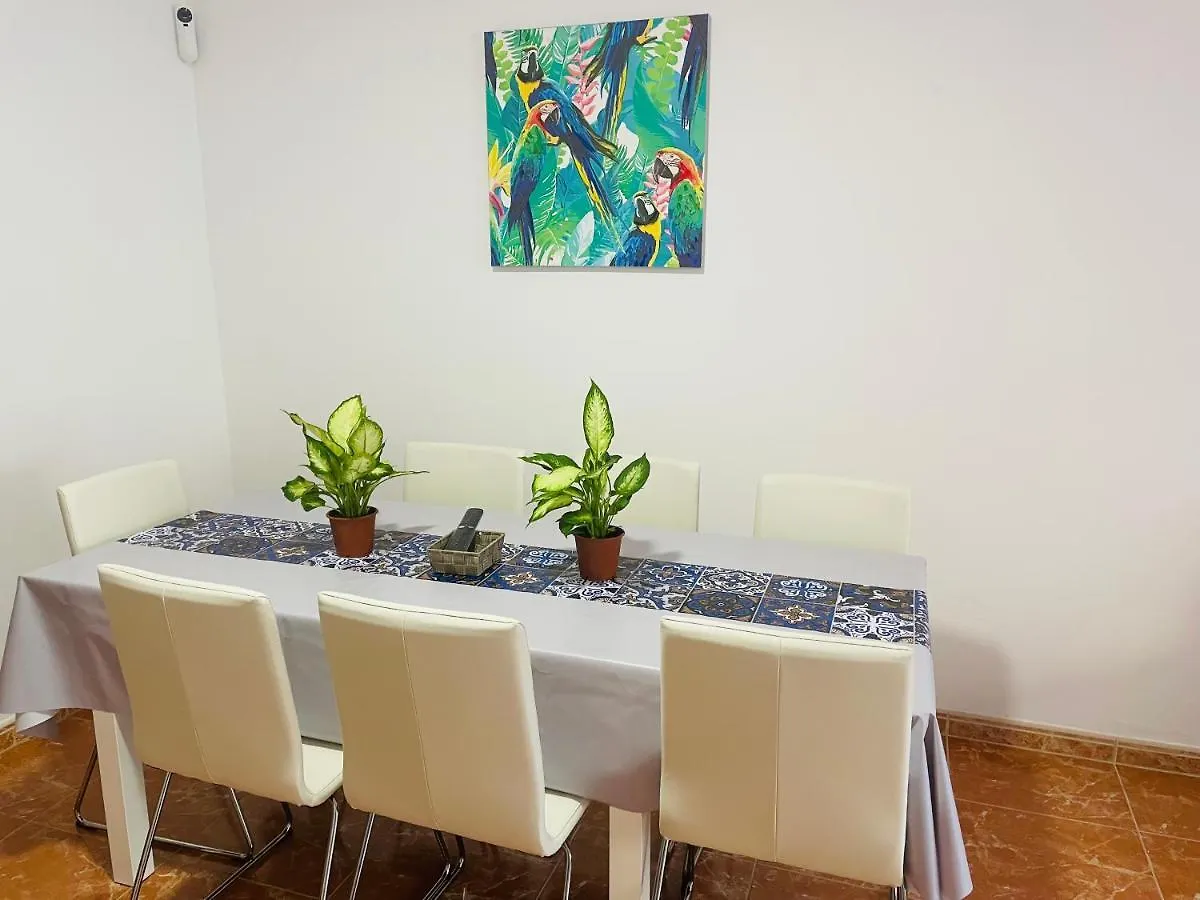 Beach Apartment Artigas Μπαδαλόνα 0*,  Ισπανία