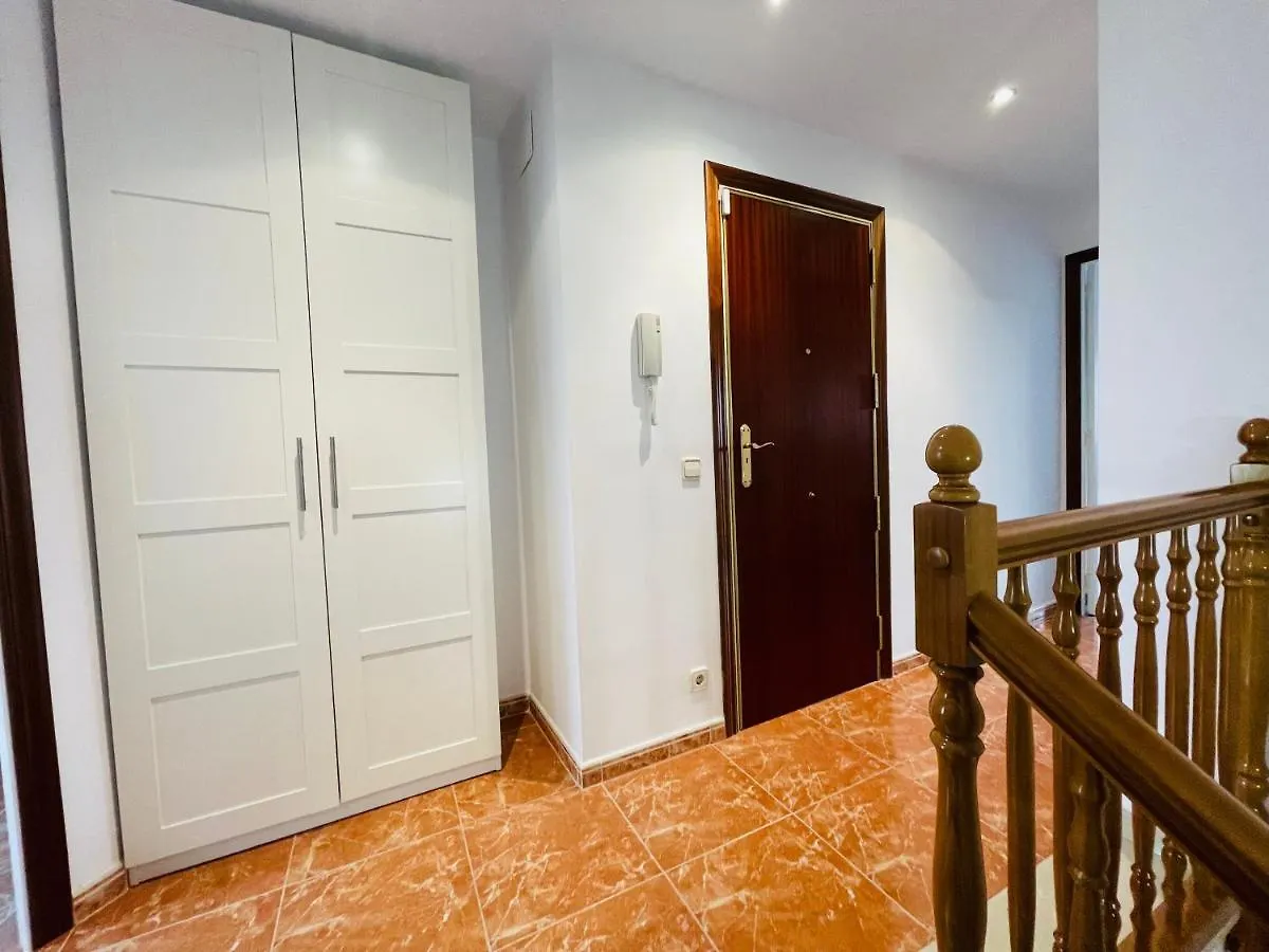 Beach Apartment Artigas Μπαδαλόνα