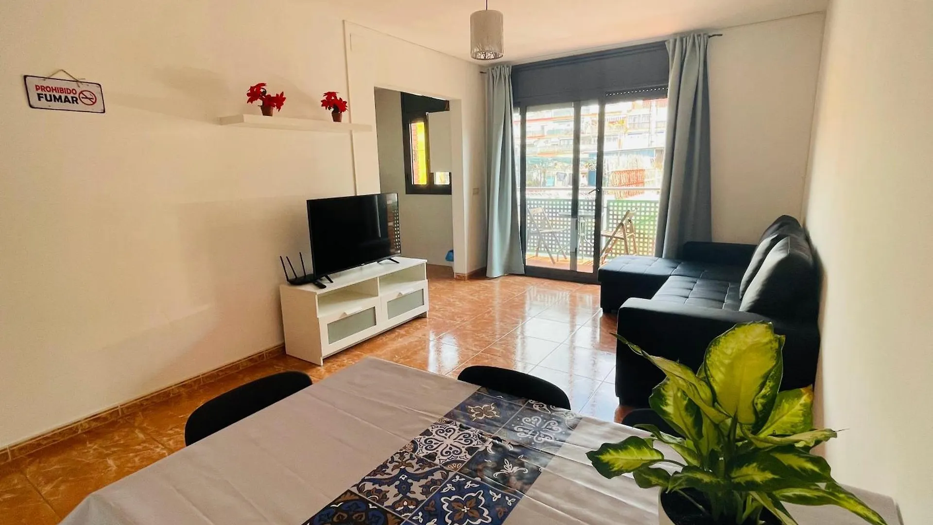 Beach Apartment Artigas Μπαδαλόνα Ισπανία